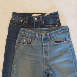 Levi's Women's Straight Leg Jeans - Dark Blue and Light Blue